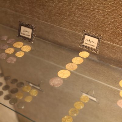 ۱۳۰ سکه ساسانی و اشکانی در کرمان مرمت شد