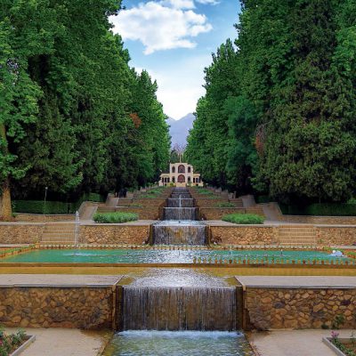 حوض‌های باغ ثبت جهانی شاهزاده ماهان لایروبی می‌شود