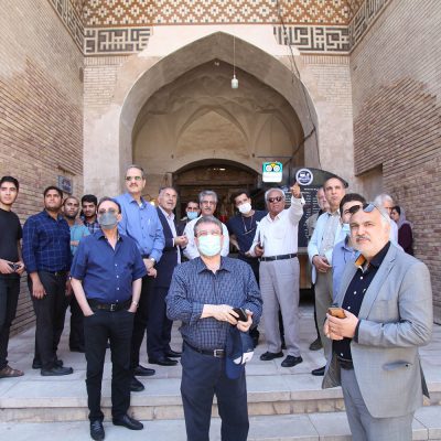بازدید تورگردان ها و مدیران دفاتر خدمات مسافرتی برتر کشور از جاذبه های گردشگری کرمان